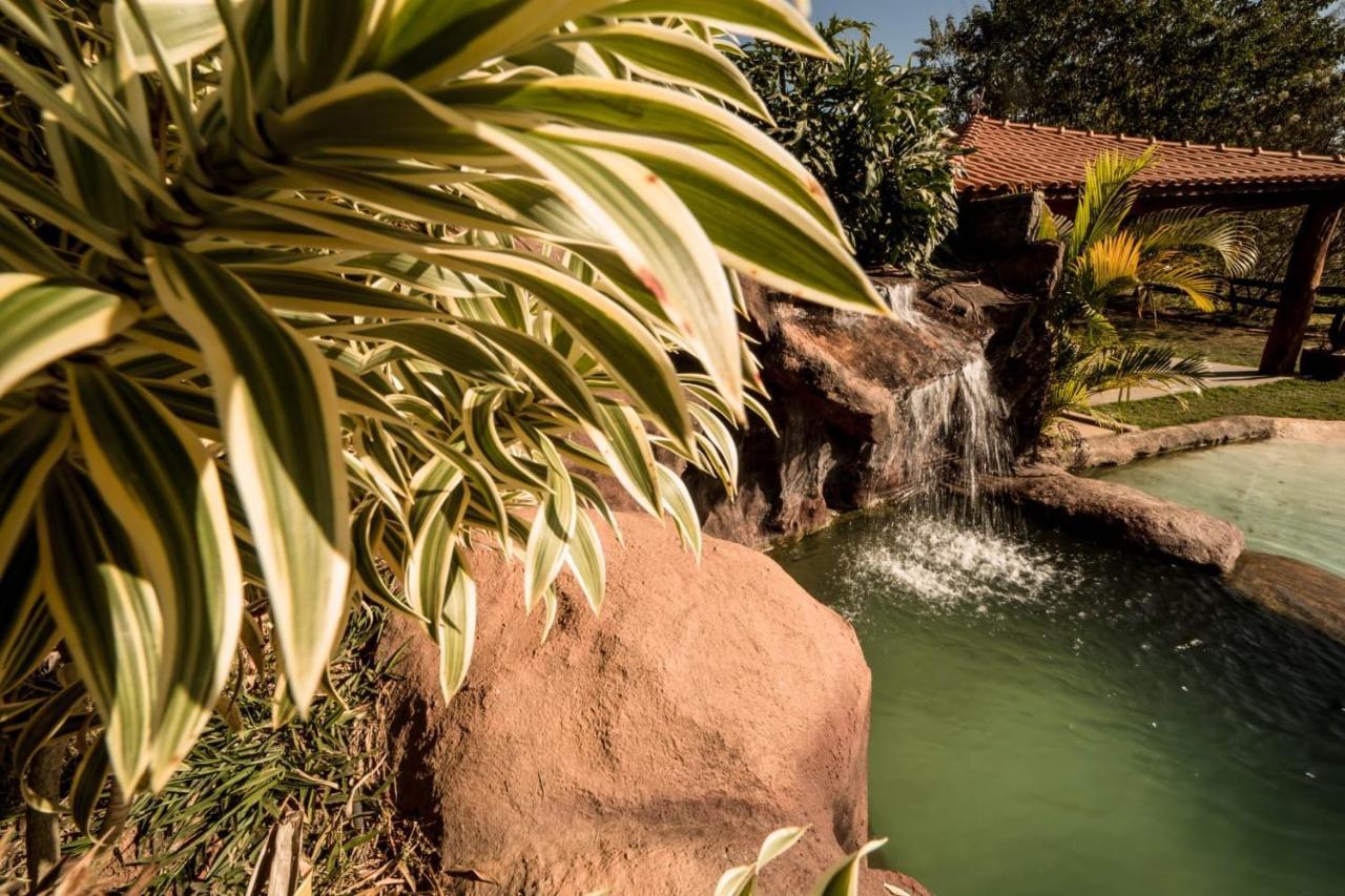 Casa De Campo Com Piscina Cascata Artificial Sao Lourenco  Exteriér fotografie